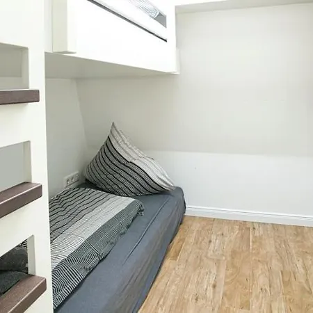 Lovestory - Eine Zum Verlieben וגנרוגה